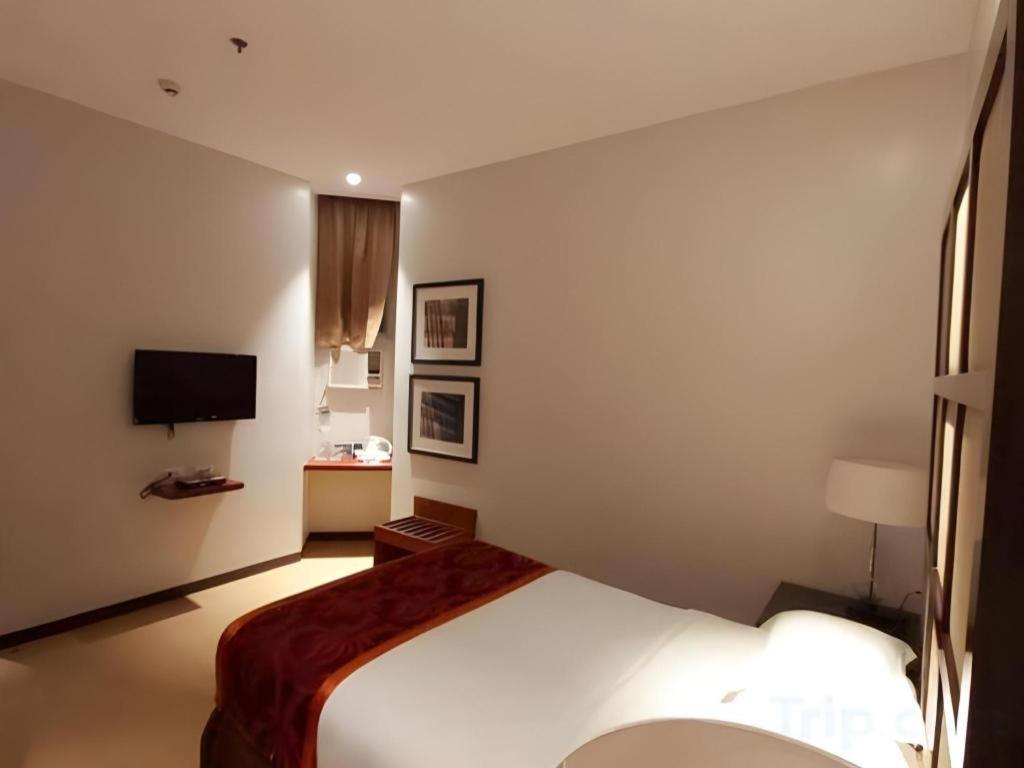 Avenue Suites Bacolod Exterior foto